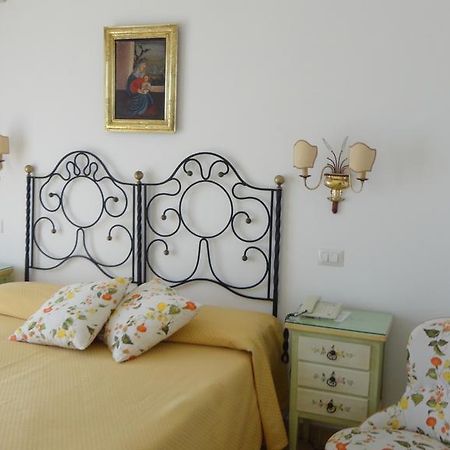 Hotel Villa Mora 贾迪尼-纳克索斯 外观 照片