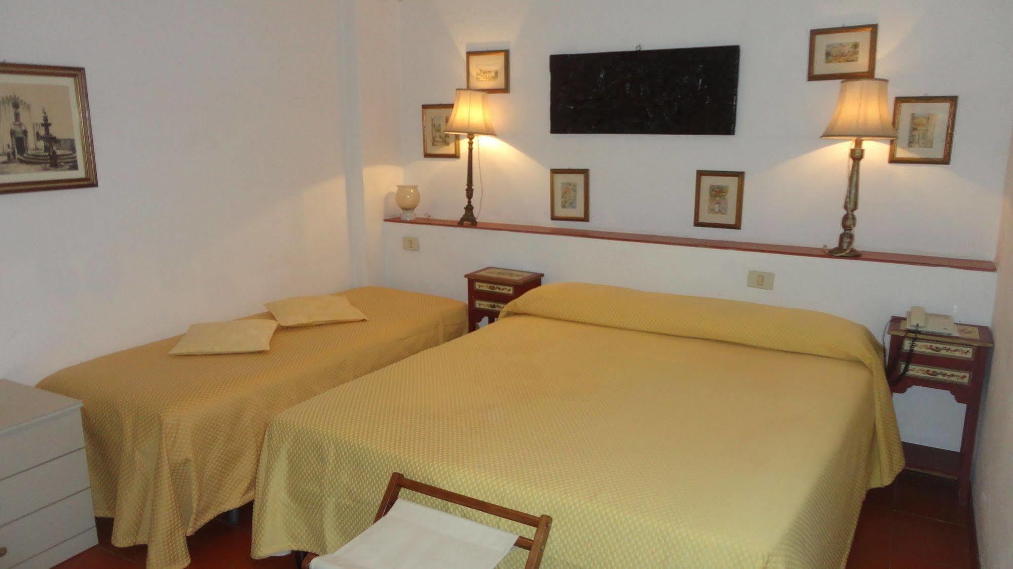 Hotel Villa Mora 贾迪尼-纳克索斯 外观 照片